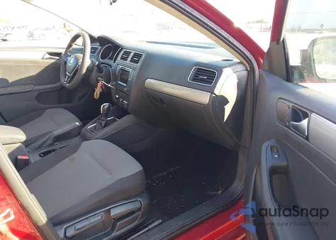 2017 Volkswagen Jetta 1.4T S from USA, damaged, VIN 3VW2B7AJ6HM256362